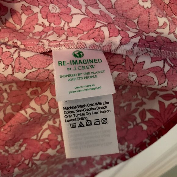 Women's J.Crew Size M Button-front Ruffleneck Popover in Blushing Meadow Cotton - Picture 5 of 5